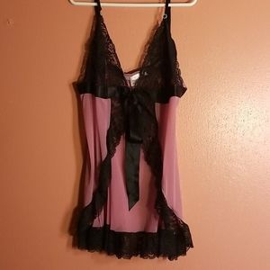 Victoria's Secret chemise